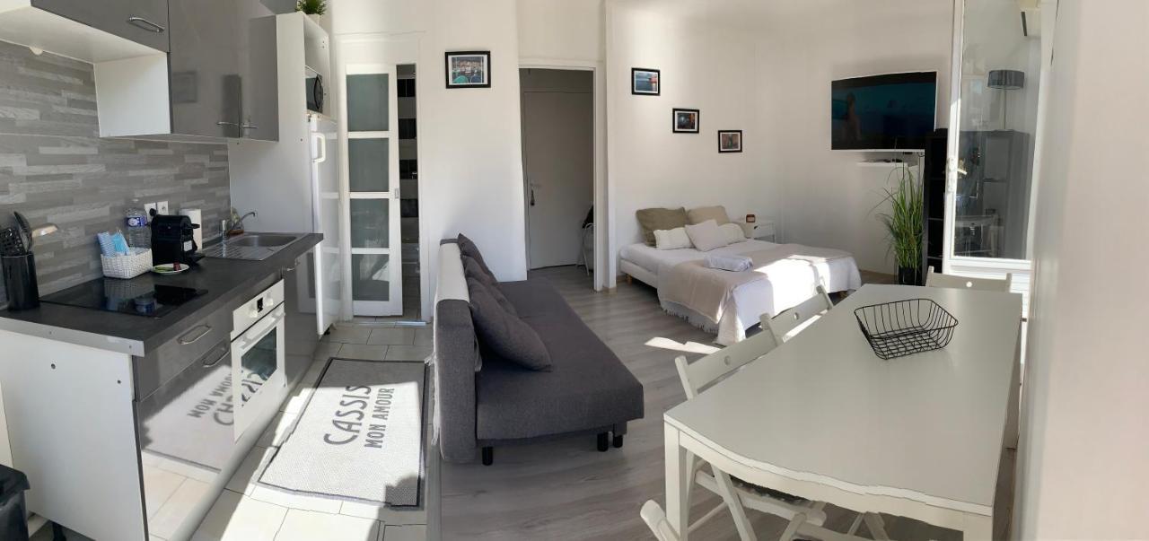 Au Coeur Du Village Joli Studio Cassis Exterior foto